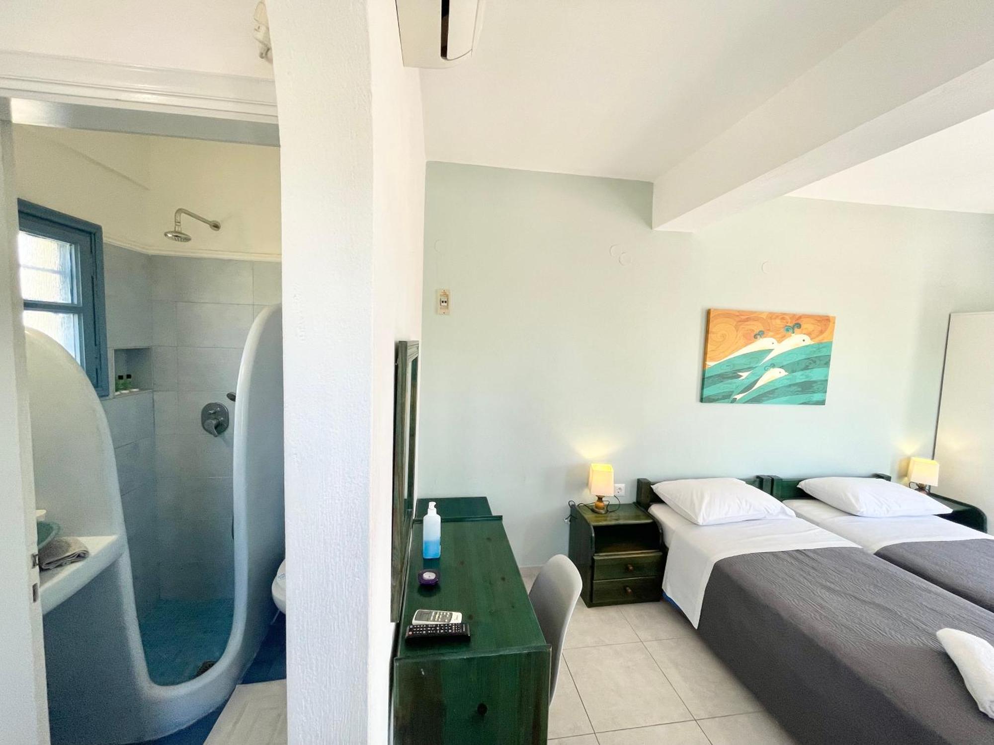 Asterias Mini Coastal Apartments เปริโวลอส ภายนอก รูปภาพ