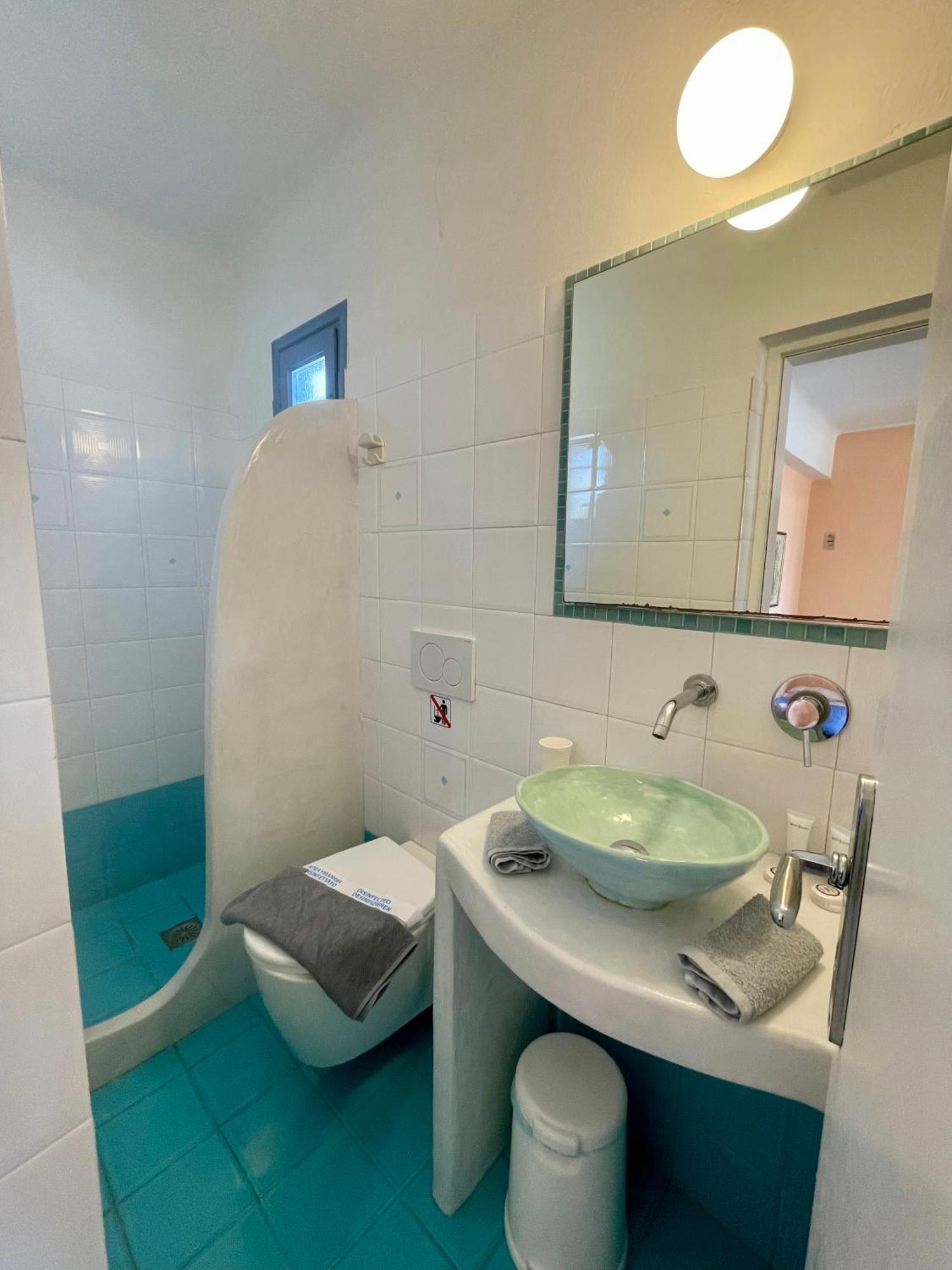 Asterias Mini Coastal Apartments เปริโวลอส ภายนอก รูปภาพ